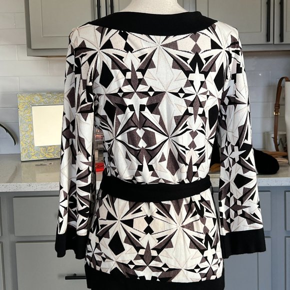 Red Career Wear Top Self Tie Customize Fit Tunic Neutral Colors Size Large - Picture 5 of 8